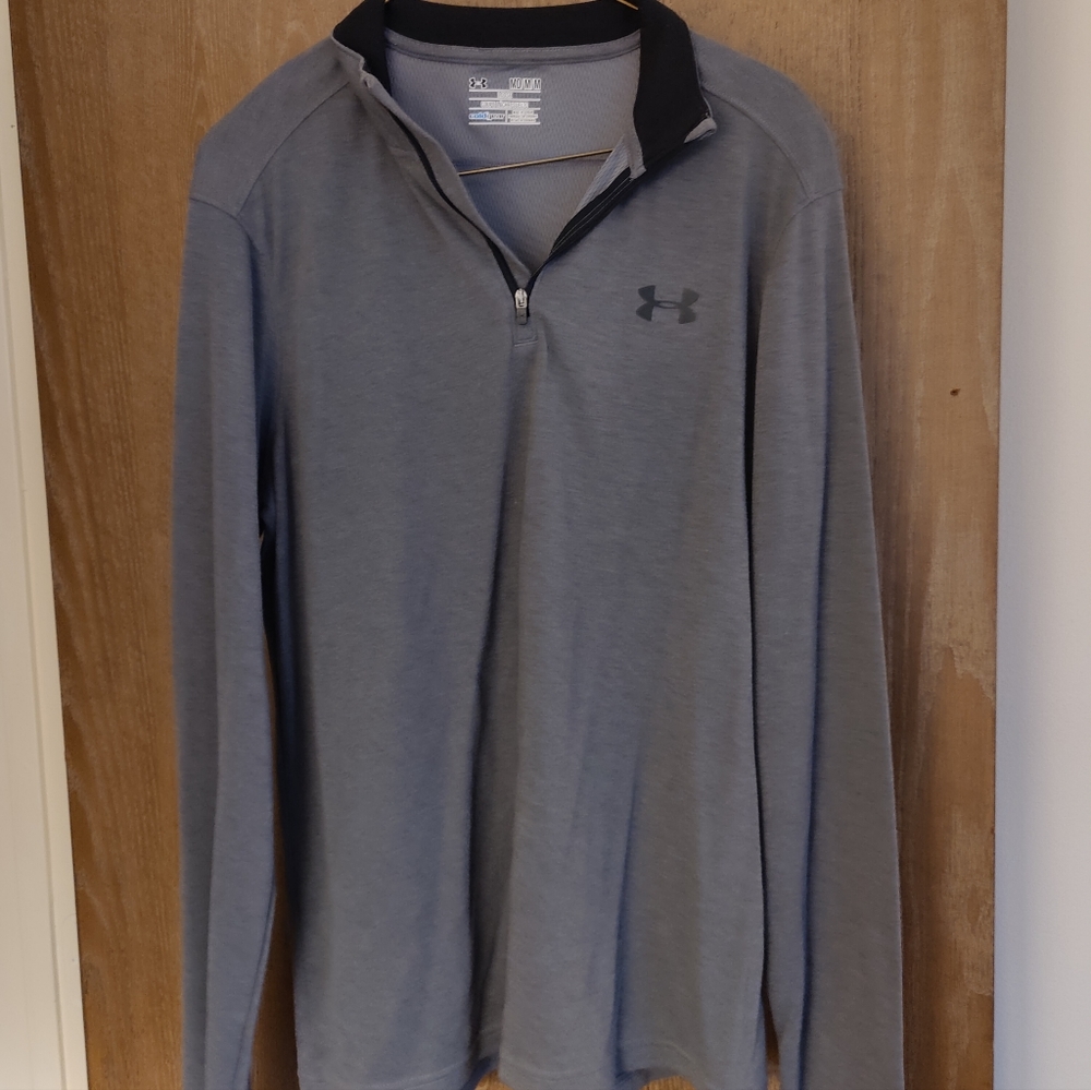 Men's under armour pullover Cold gear size M